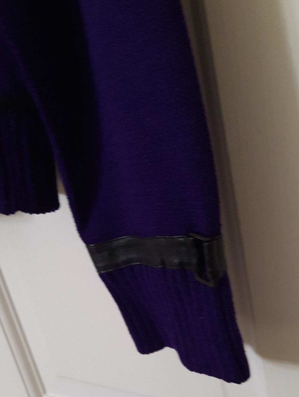 Purple Zip-Front Knit Jacket with Black Trim. ( No Tags for Material or Care) - Picture 10 of 12
